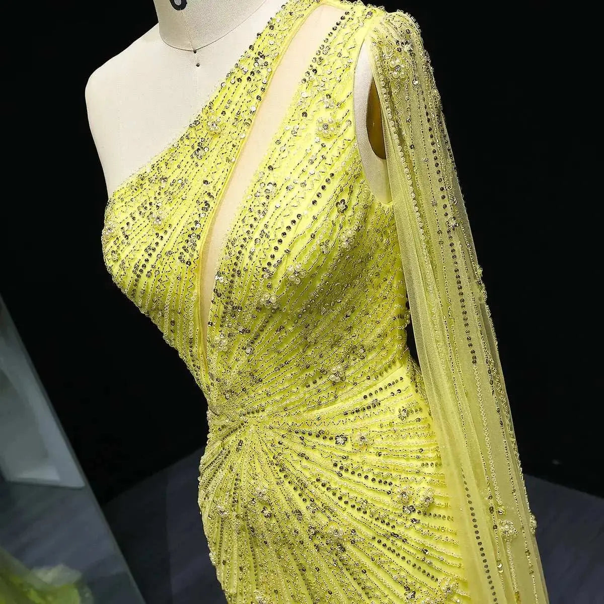 Robe Farah ZHrobes